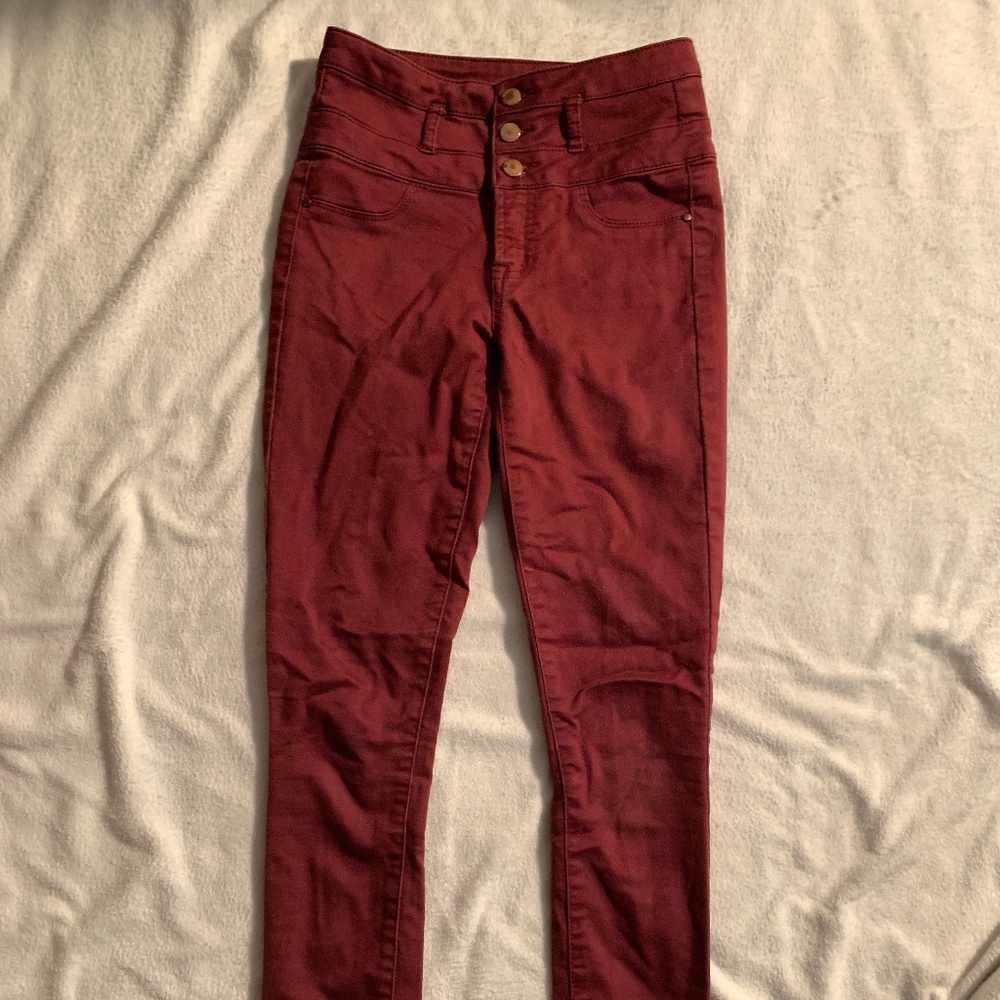 Refuge maroon/burgundy high rise 3 button jeggings